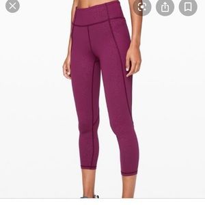 Lululemon time to sweat crop